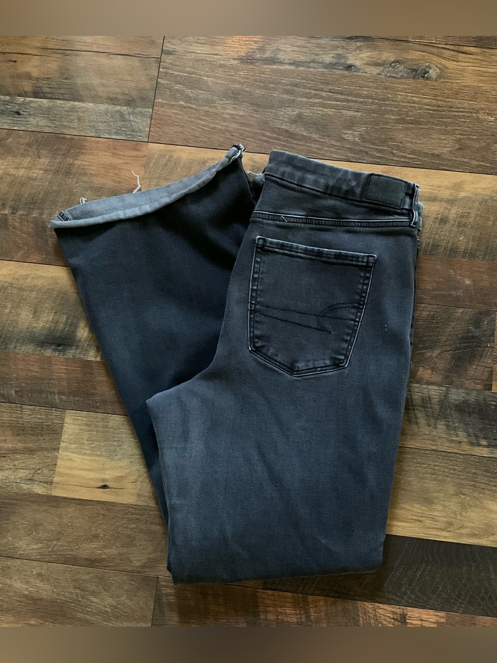 American Eagle Curvy Super High Rise Black Jeans 16